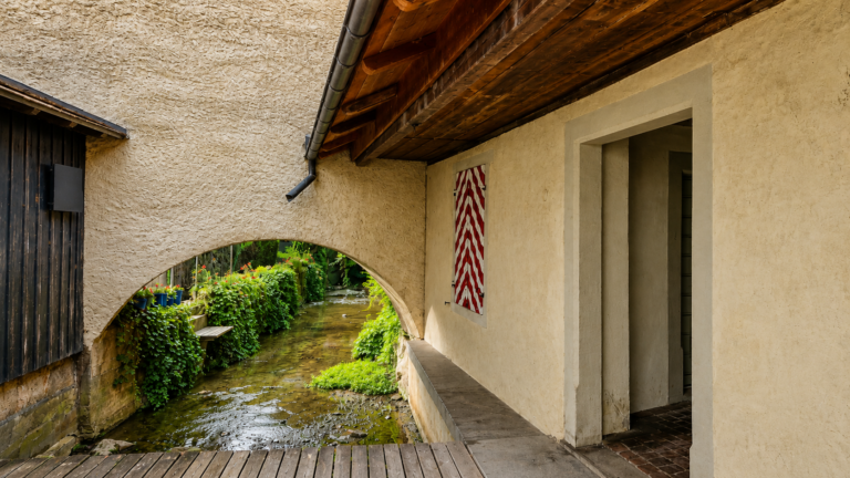 Entdecken Sie die Geschichte von Diebenturm und Waschhaus in Sursee Gefängnisturm, Hexenprozesse, Sure, Waschhaus und gelebte Tradition